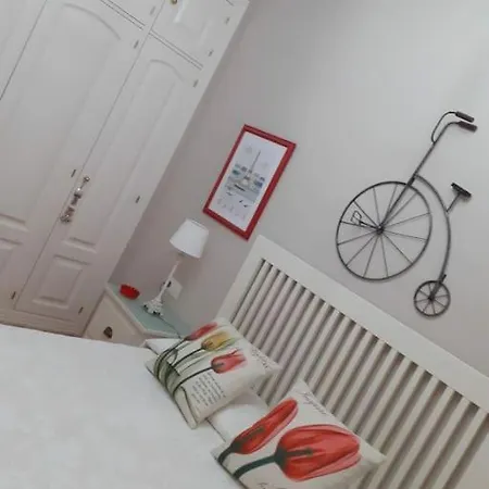 Los Tulipanes Apartament Rota